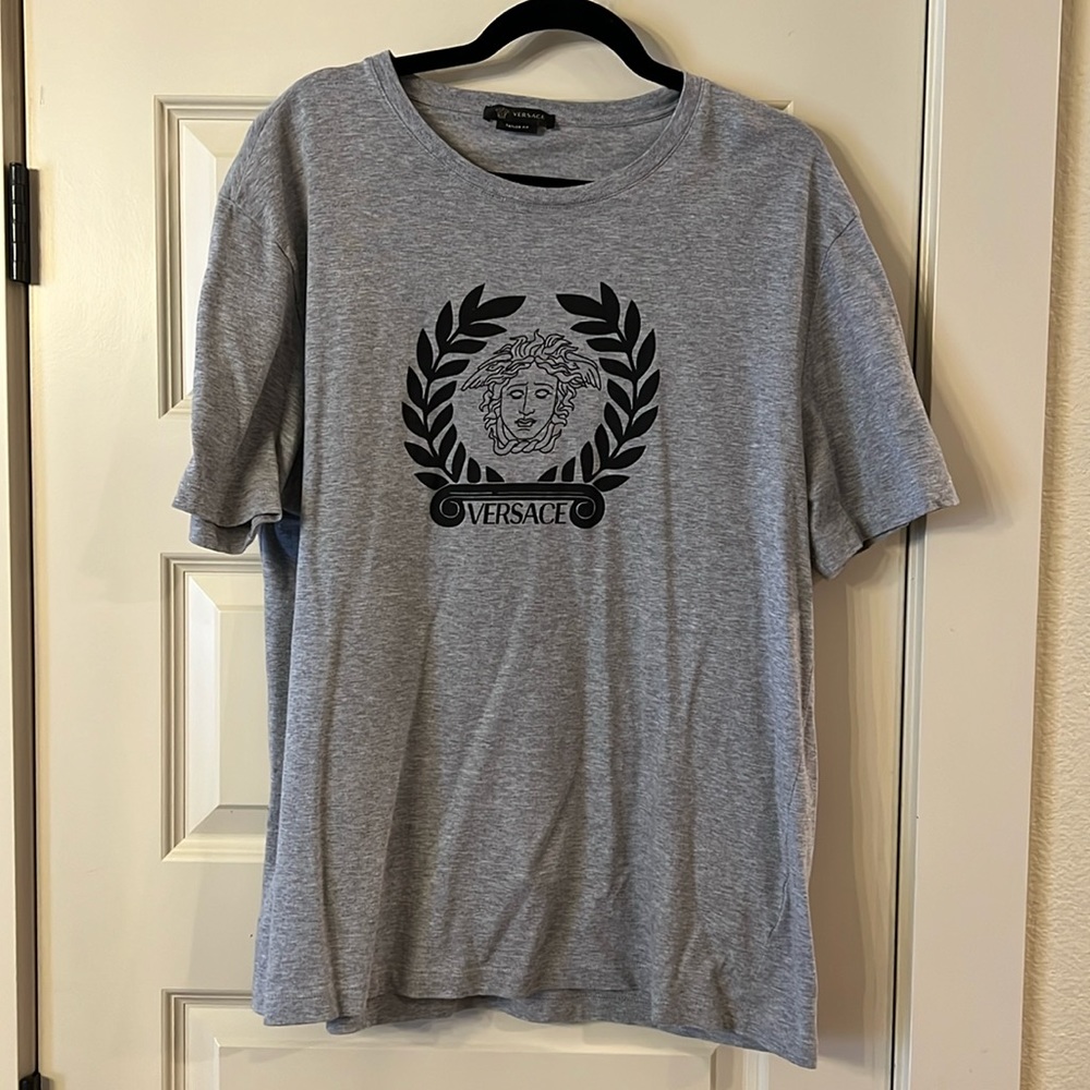 Versace grey t-shirt